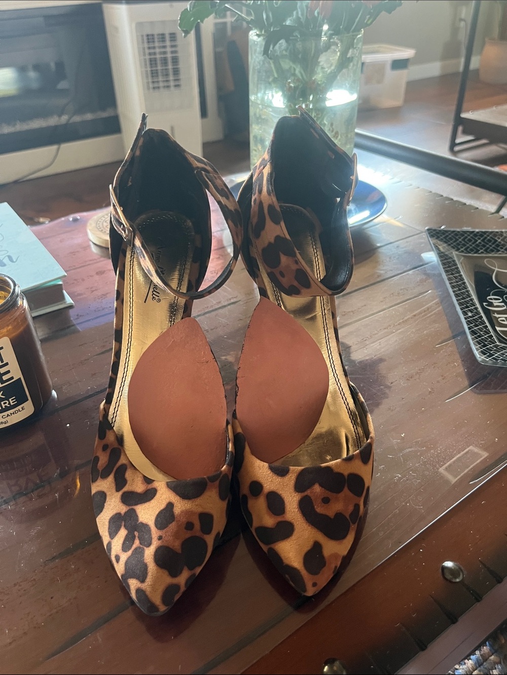 LIKE  NEW Leopard Print Pointed-Toe Ankle Strap Heels - Tan/Black